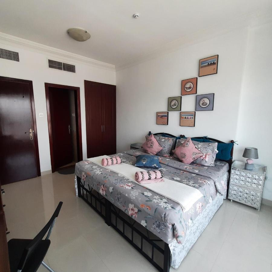 Beach Side Private Room At Sharjah-Dubai Border Luaran gambar